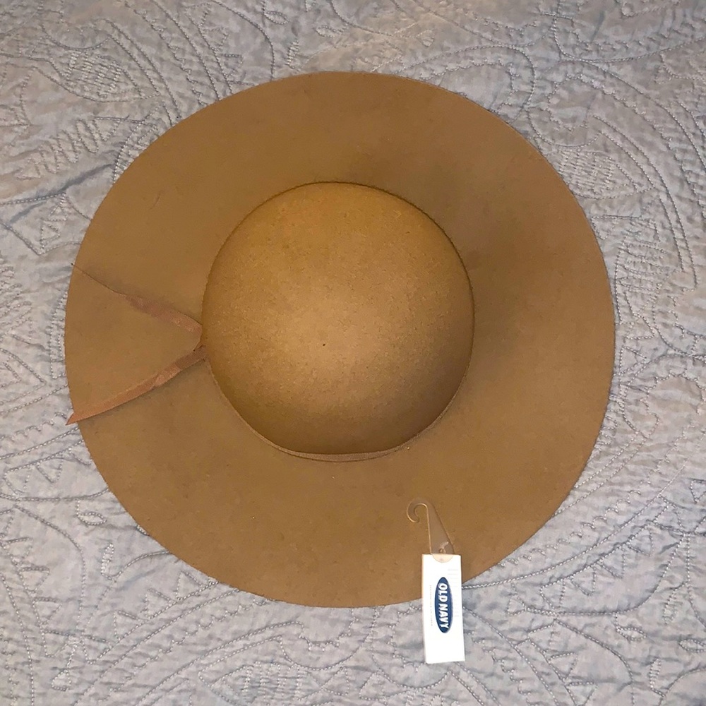 Old Navy Wool Hat